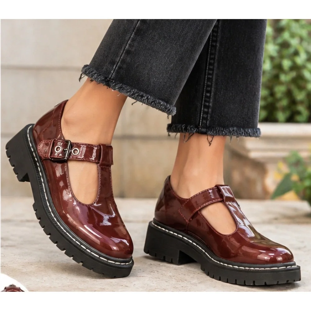 CIRCUS BY SAM EDELMAN Burgundy Patent T-Strap Mary Jane Shoes Size 6.5